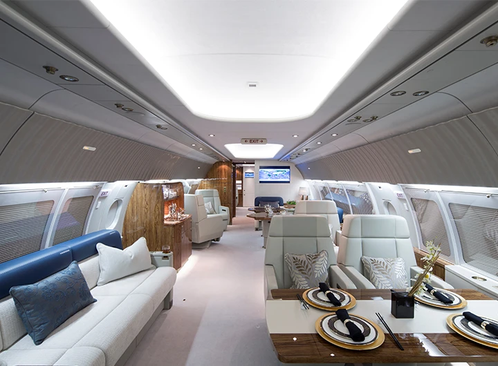 Charter service TOP BANNER 720 x 530 mobile